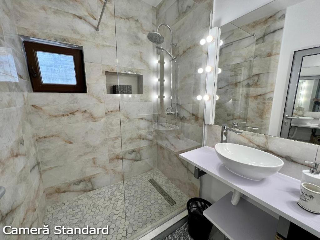 Casa Eden - Apartamente Langa Lac Colibiţa Екстериор снимка